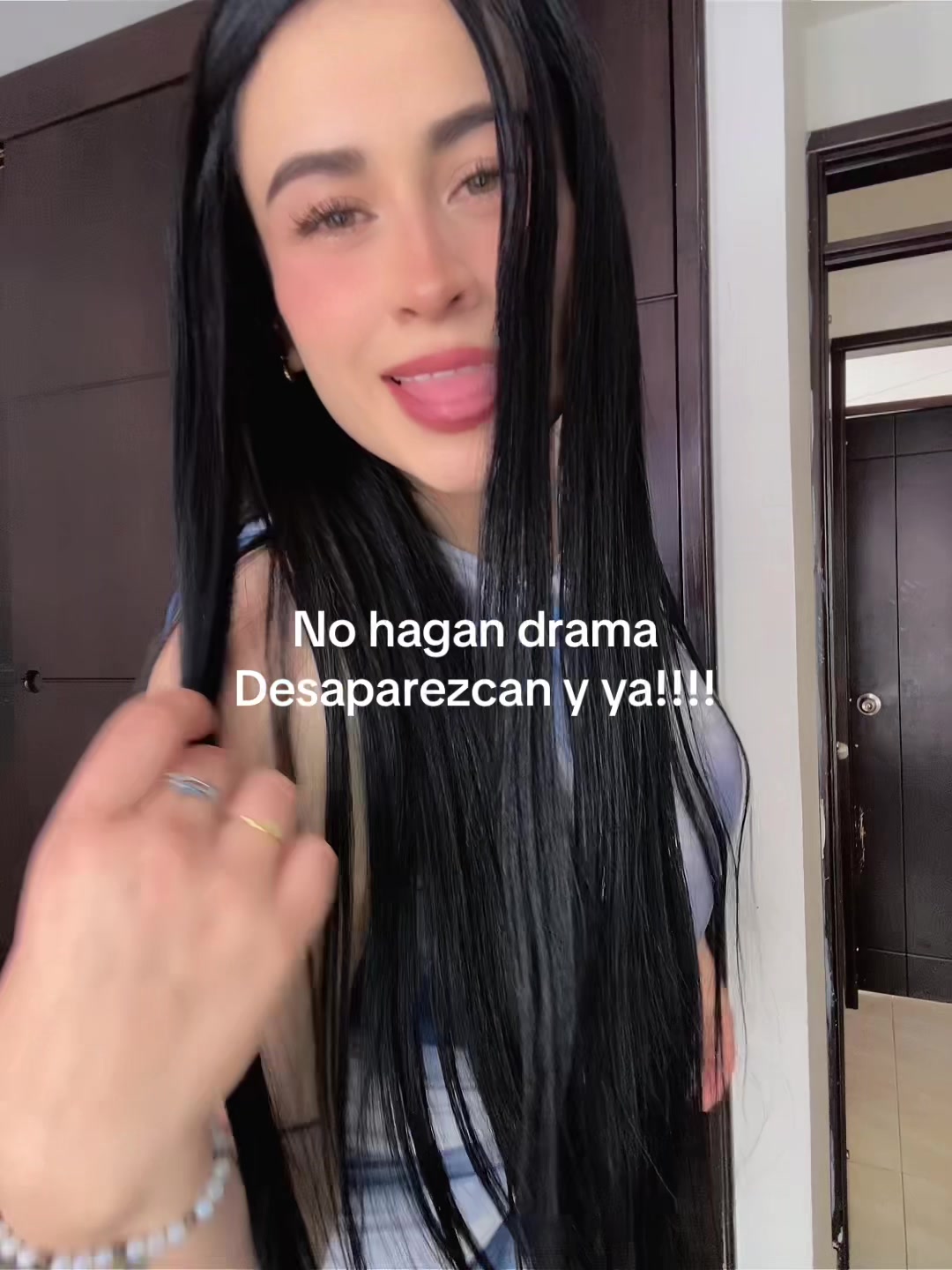 @Aleja🦦 Te Sigue