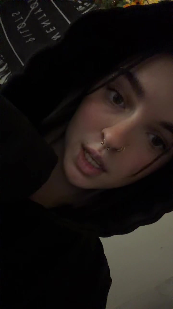 @𝑨𝒏𝒏𝒂 🪲