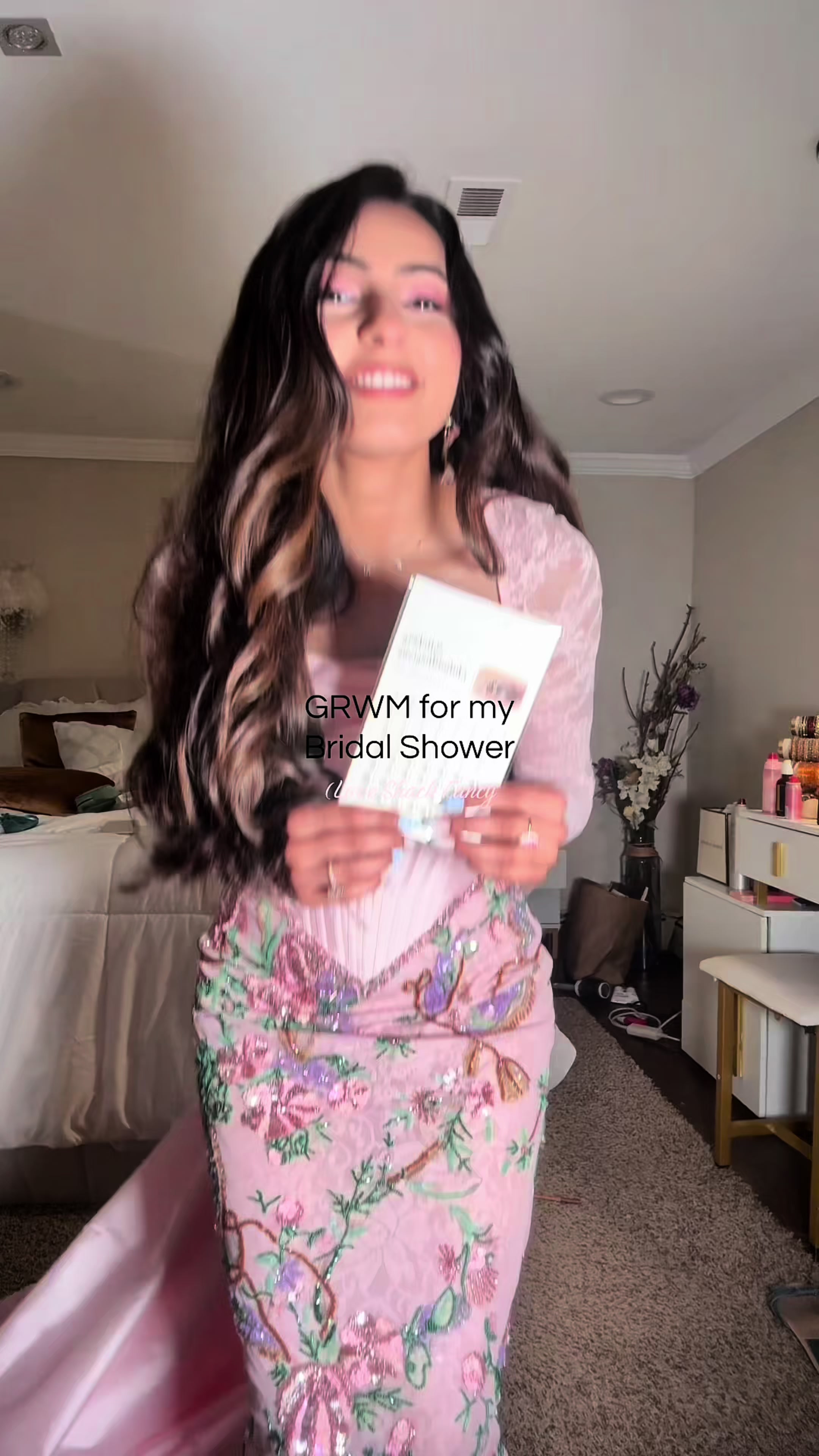 @HenaMokaria