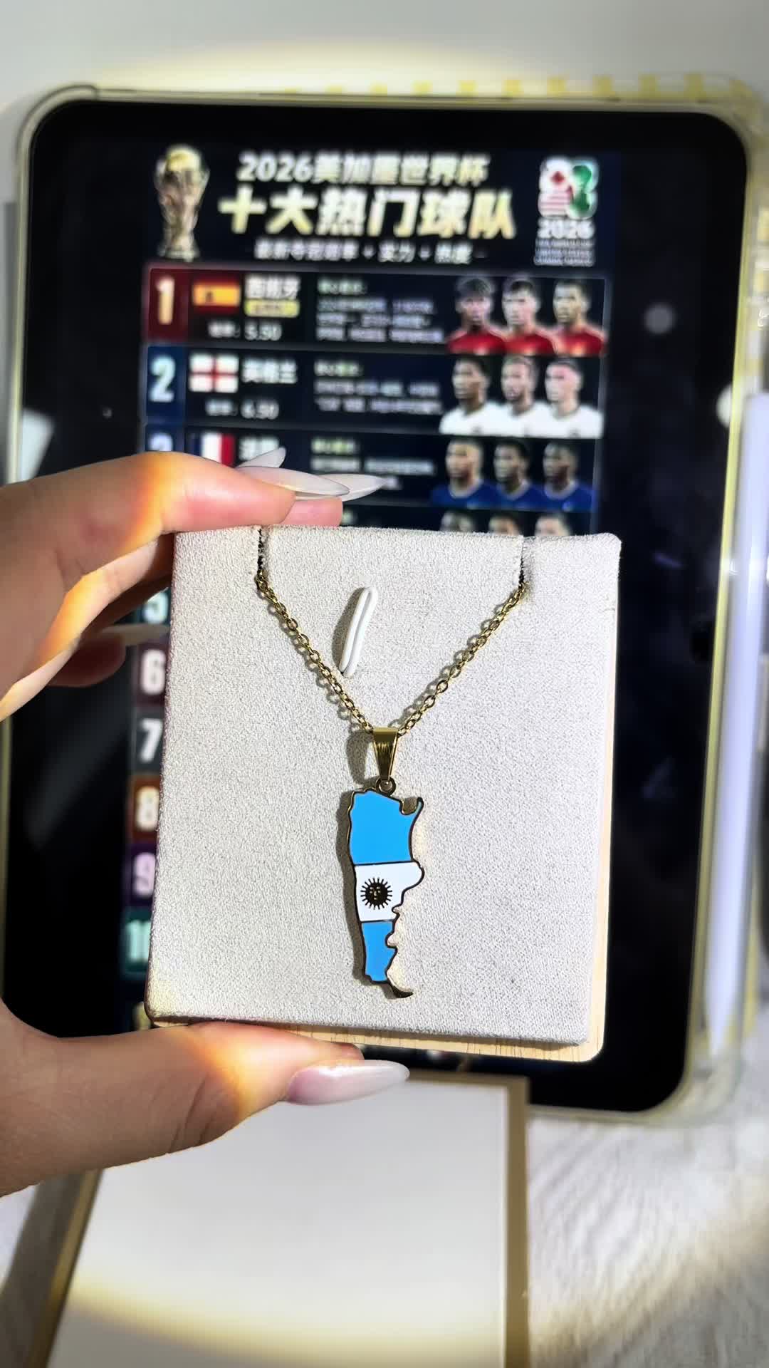 @Sixfox