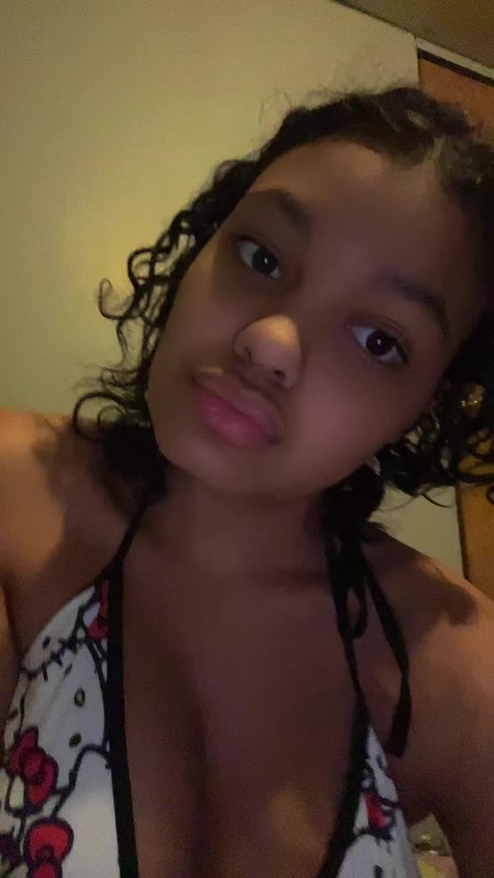 @𝓣𝓣 𝓢𝓱𝓪𝓭𝓸𝔀𝓯𝓪𝓵𝓵 💋🩷
