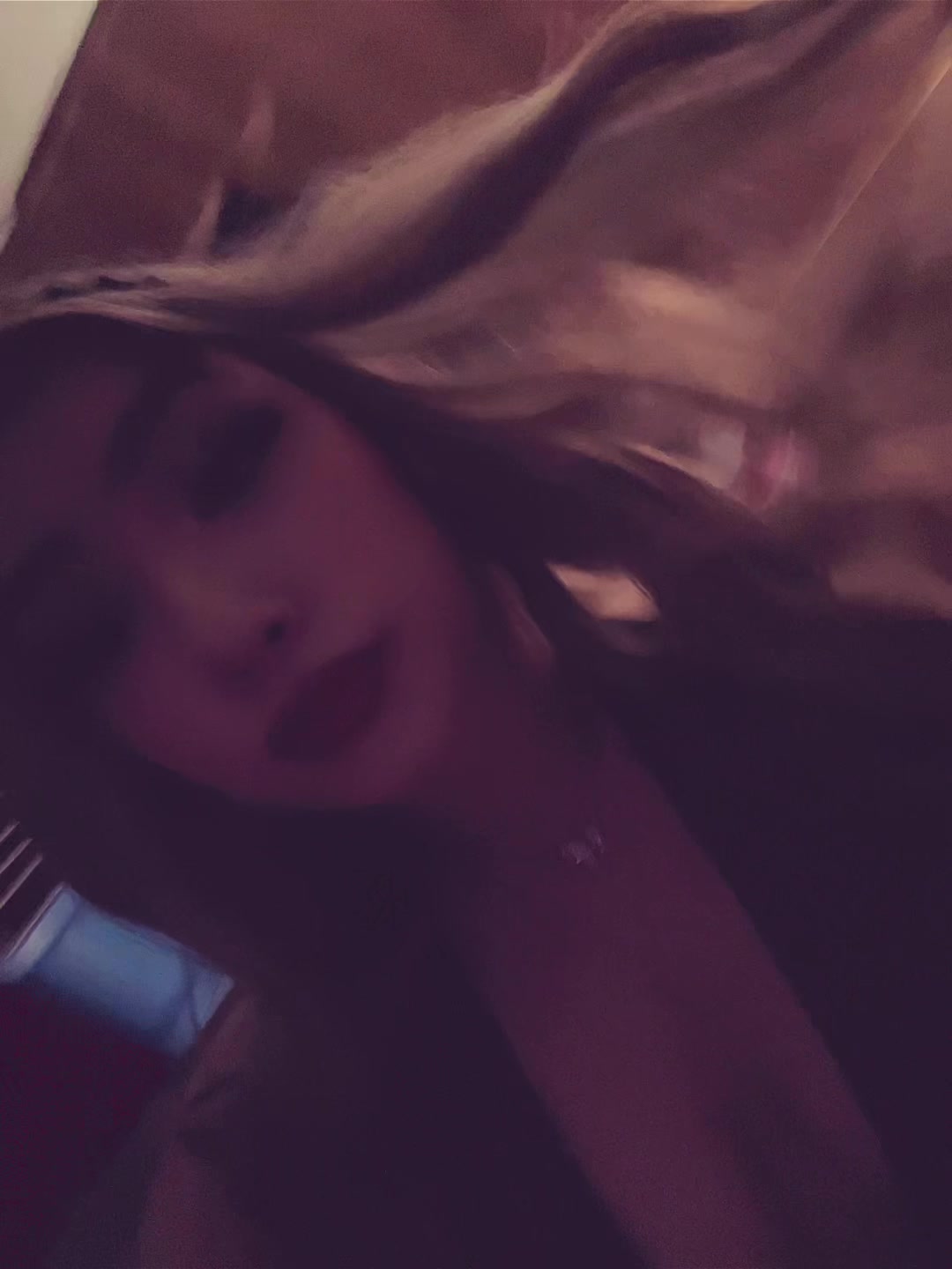 @Angelina🦋