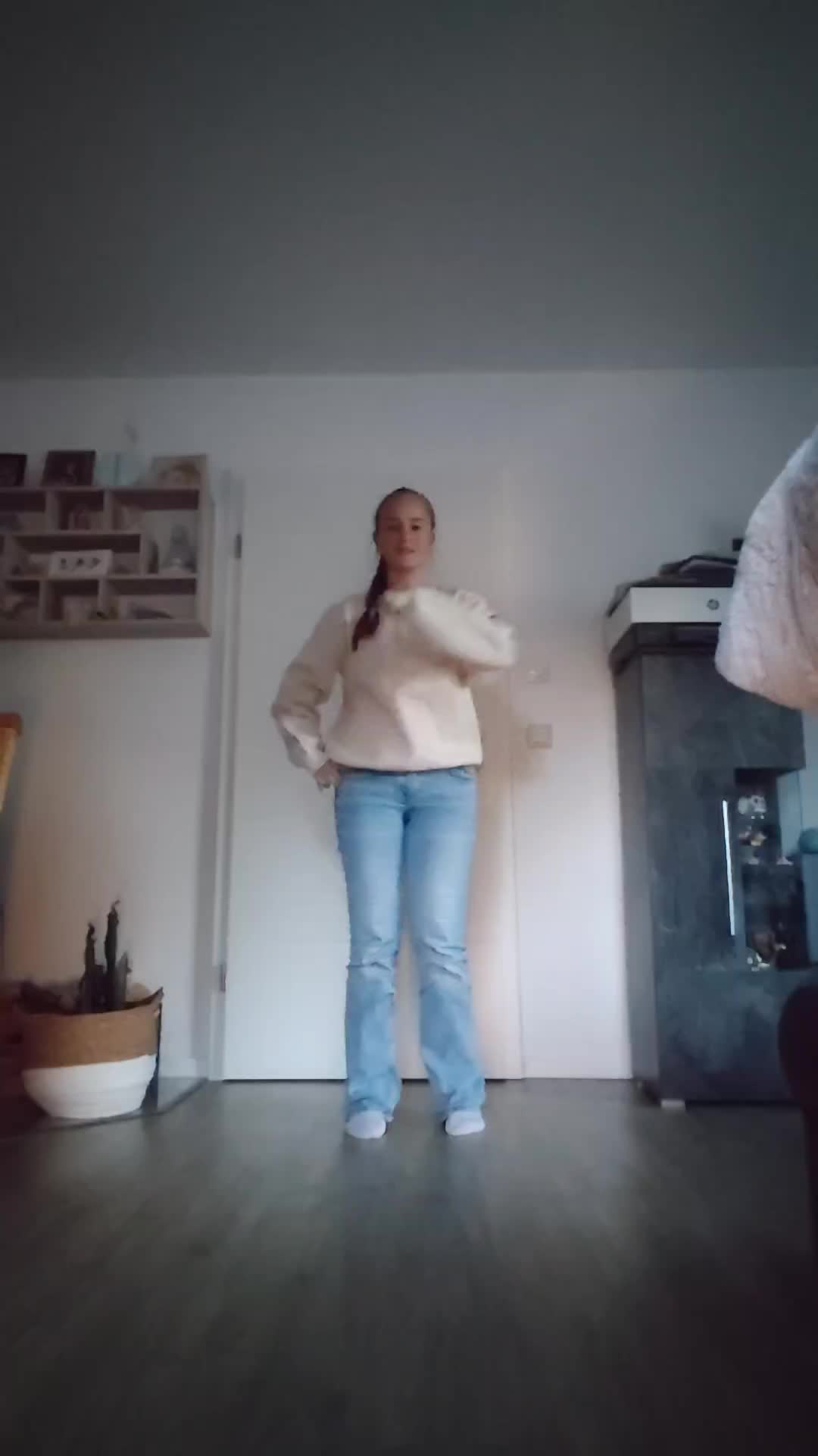 @Eileen | fanpage ★