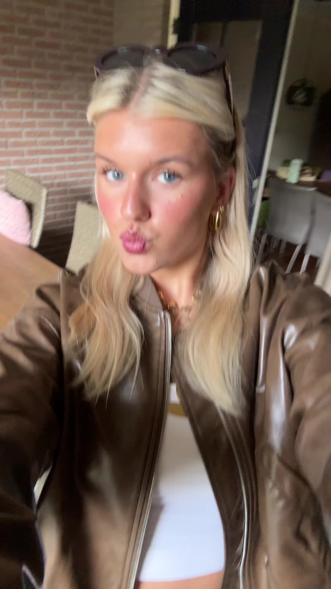 @Floor Holslag