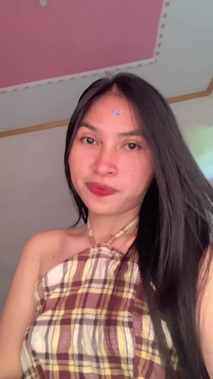 @🧜🏻♀️