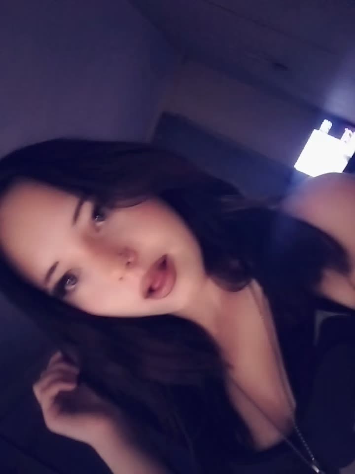 @Laraᵀᴾᴬ