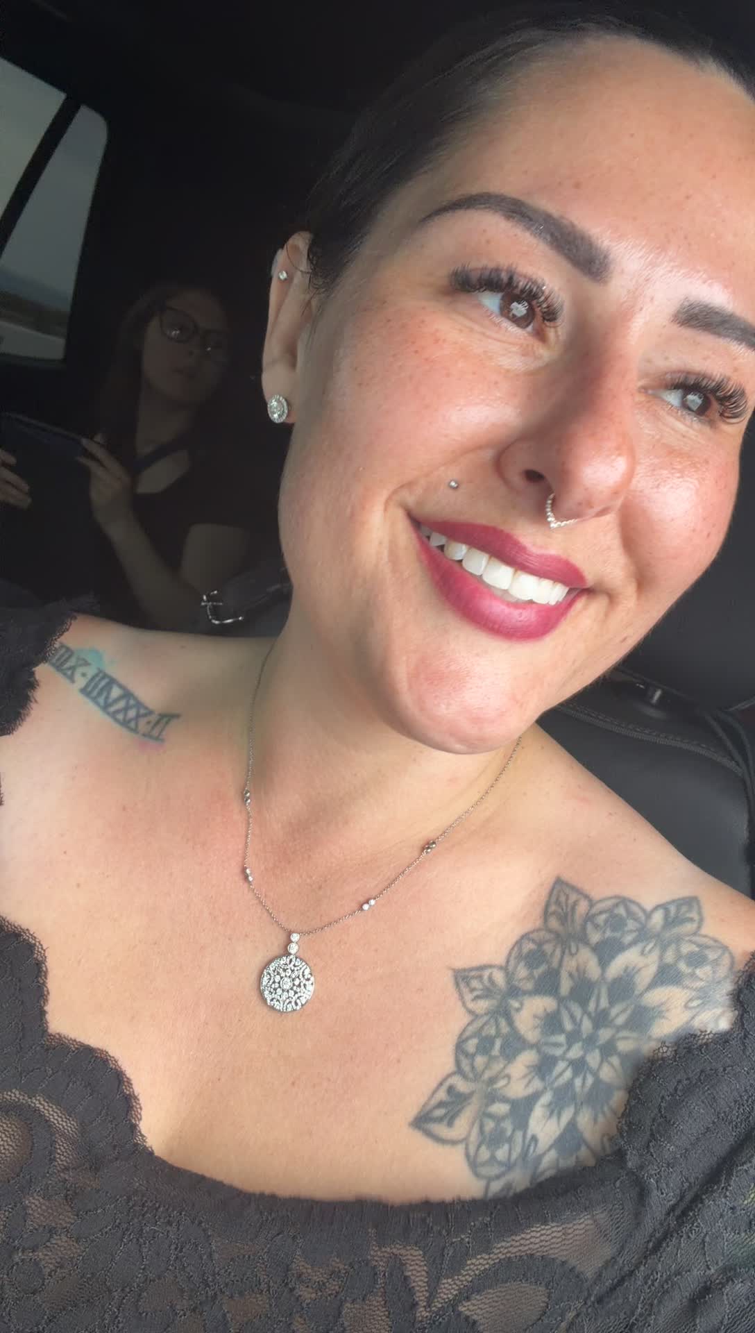 @Alexzandria