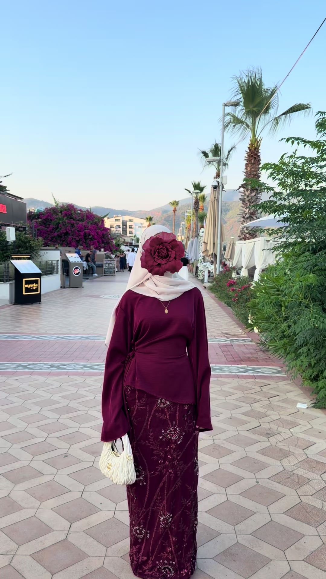 @خديجة
