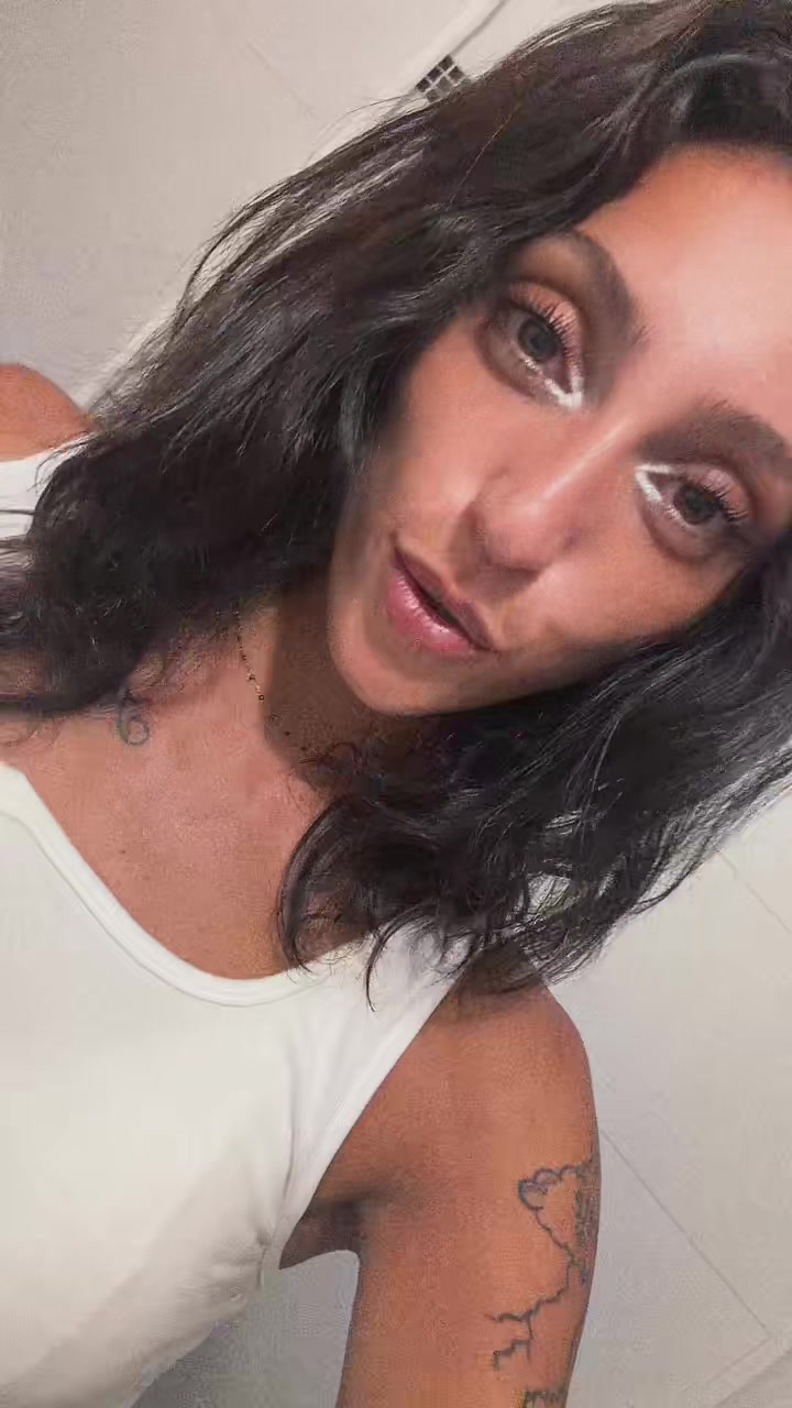 @LisandraFieschi 🍒
