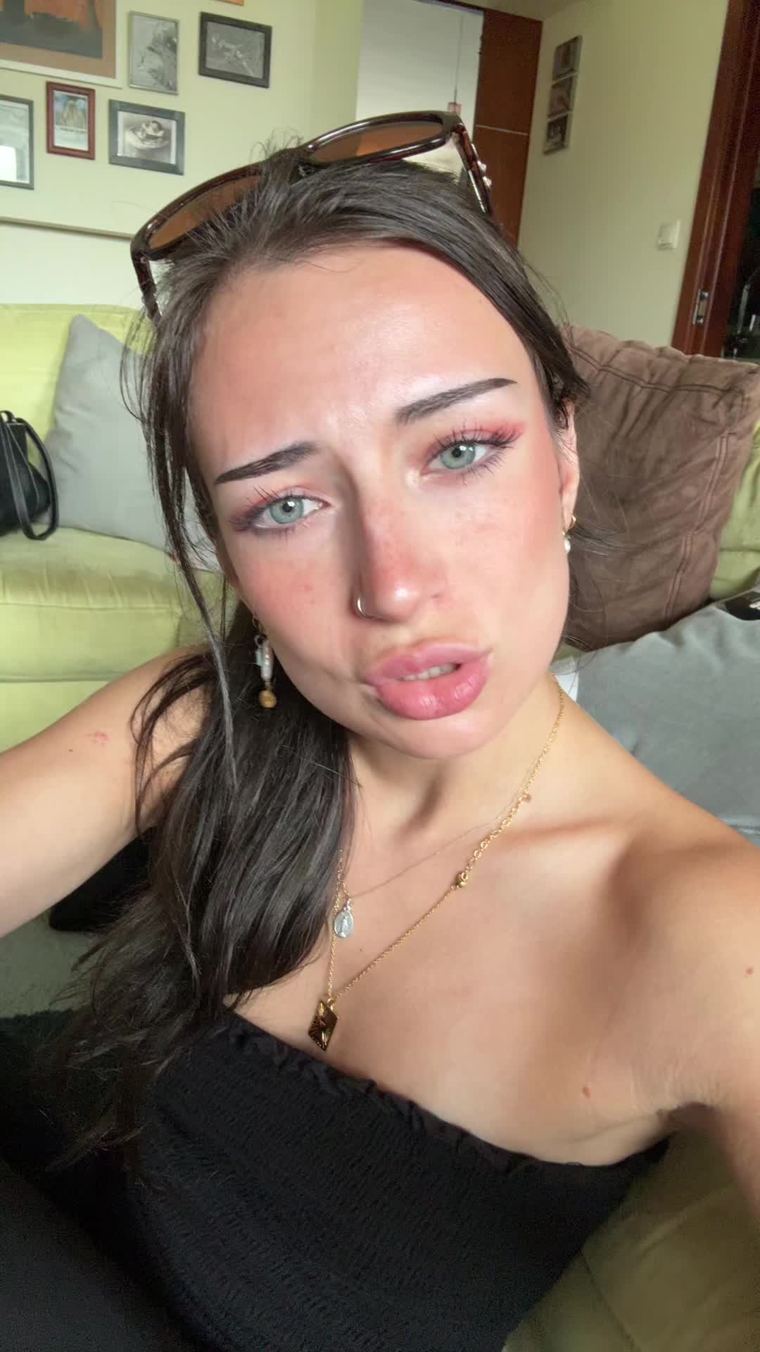 @Nel😼