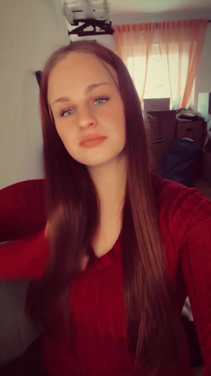 @Lena🦋
