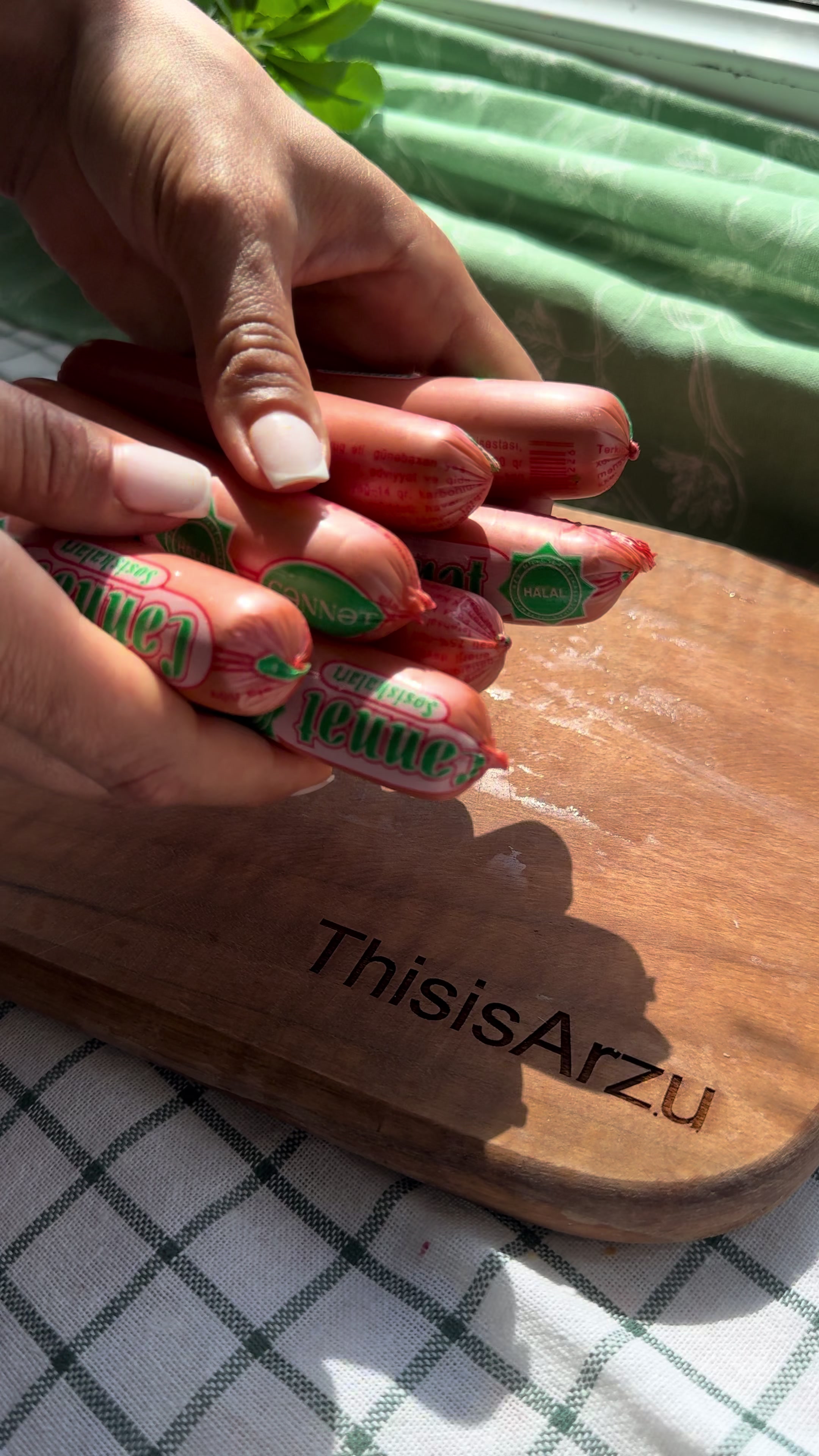 @thisisarzuuu