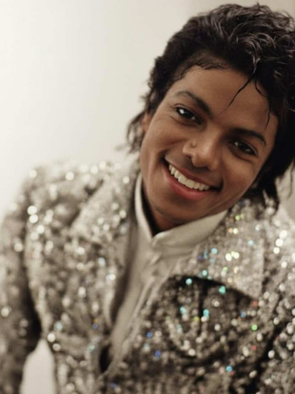 @👑 MJ Visuals