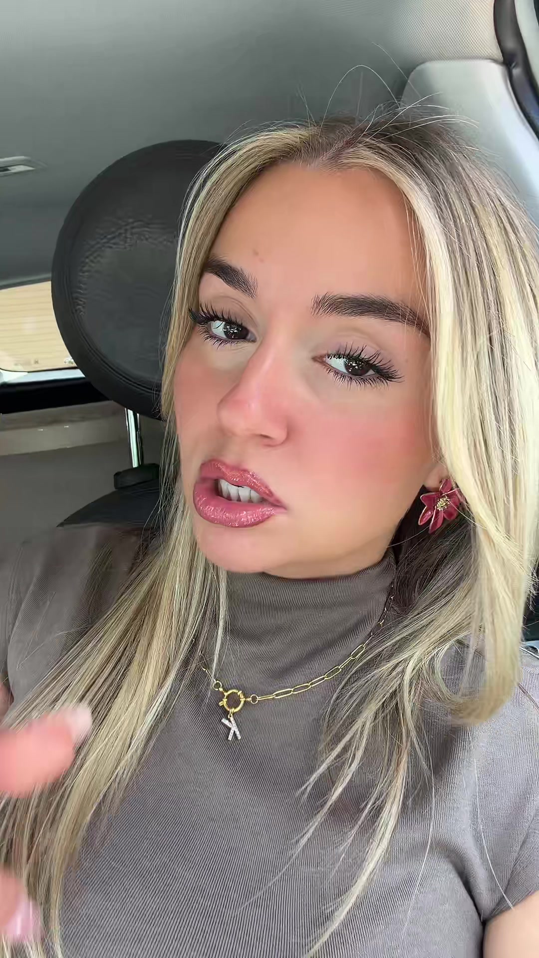 @Kᴀʀʟᴇɴ_ʟᴘᴄʟ