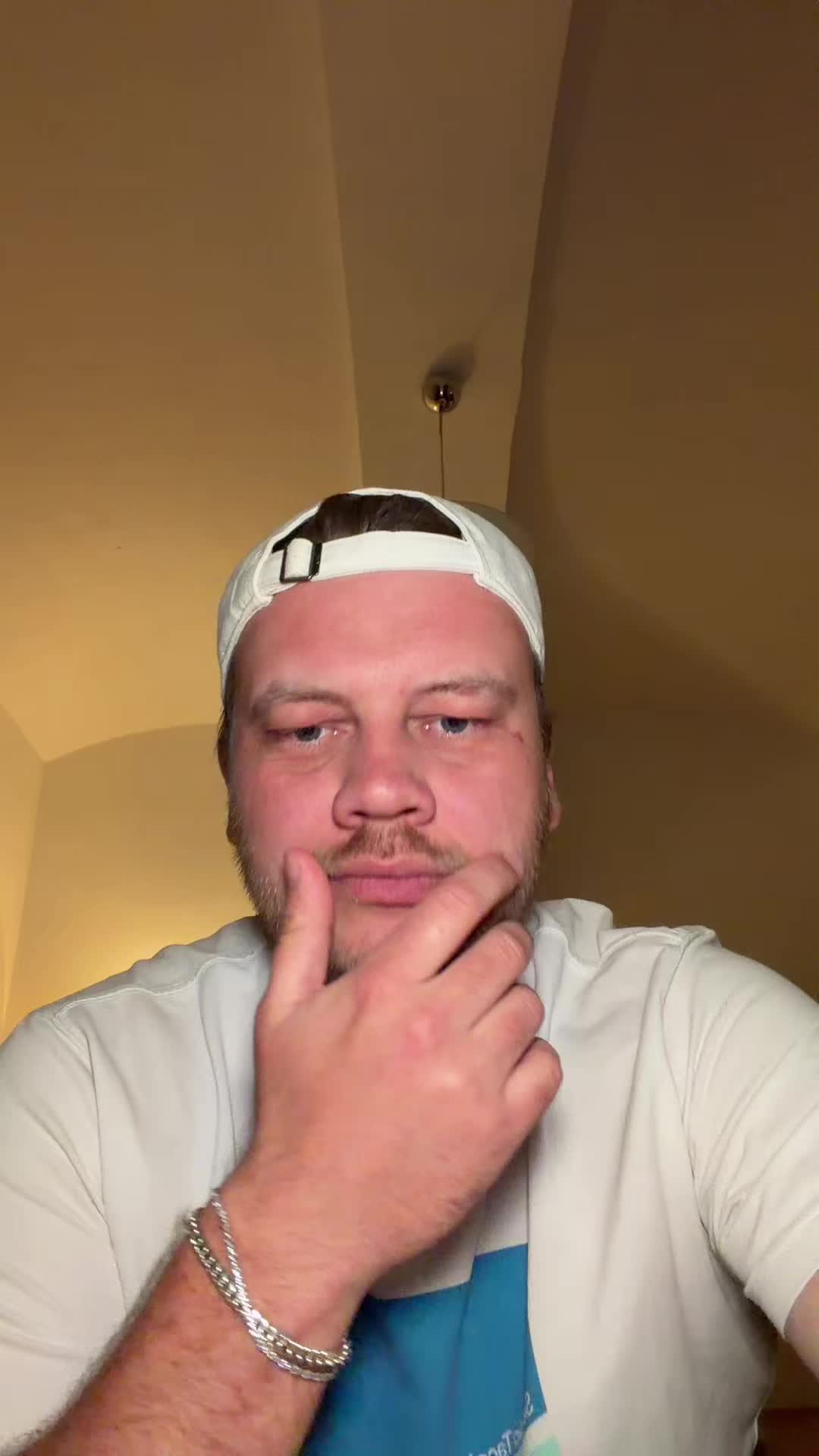 @ClowdyRowdy