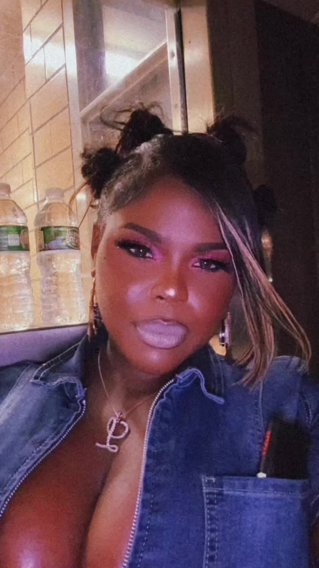 @CocaineGi🧚🏾♀️