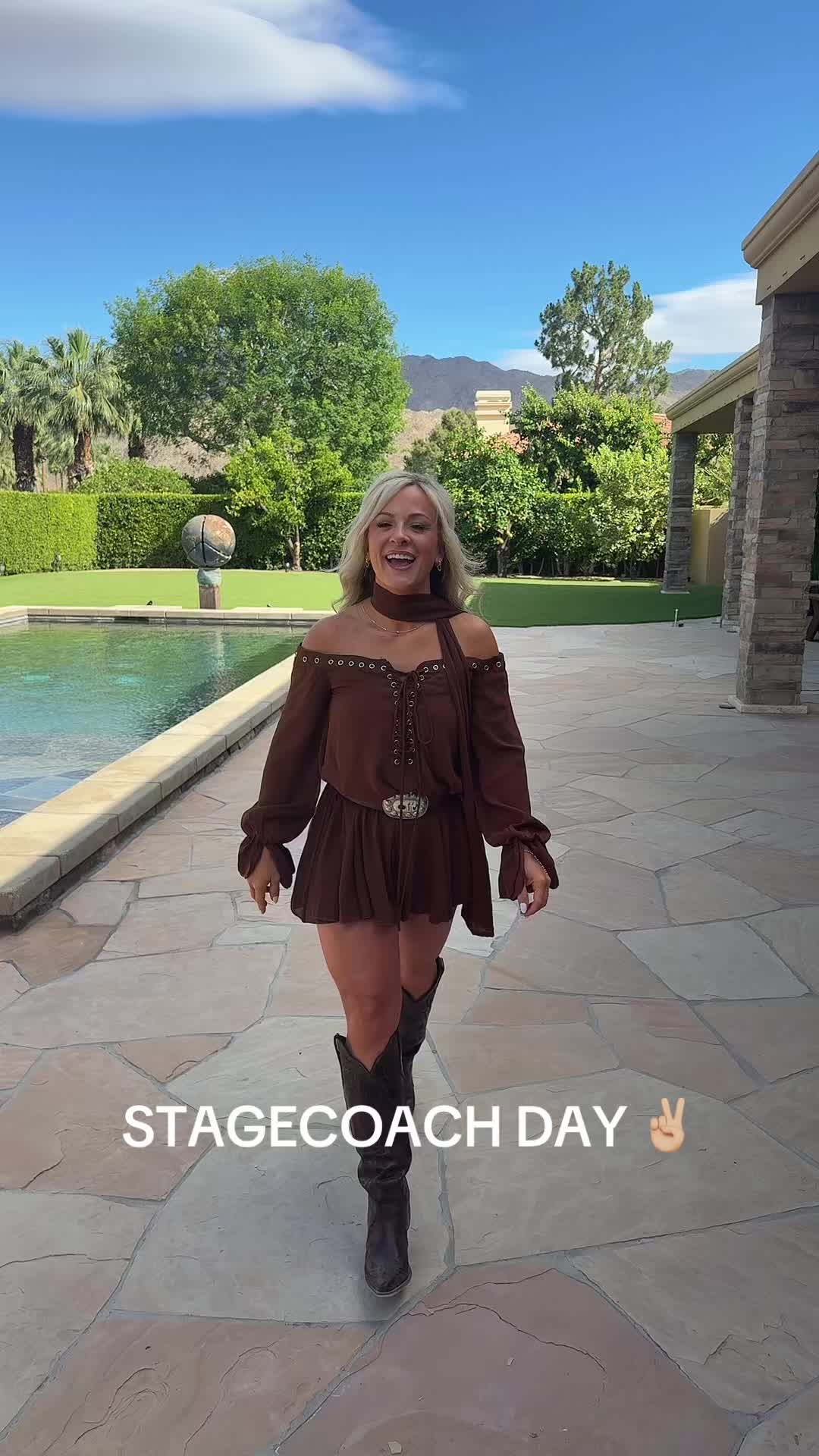 @Juliameek__