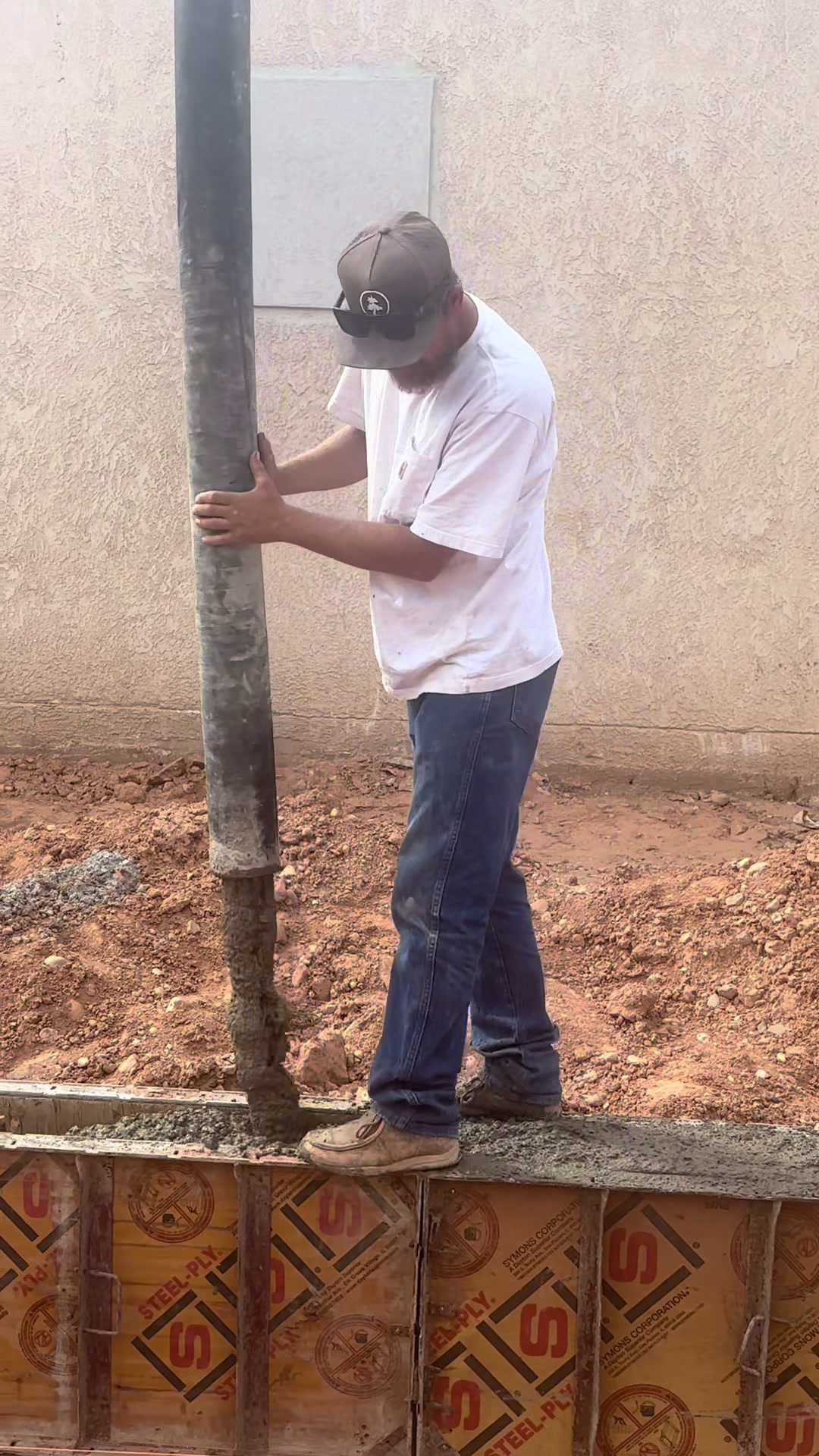 @Steve's Concrete Pumping