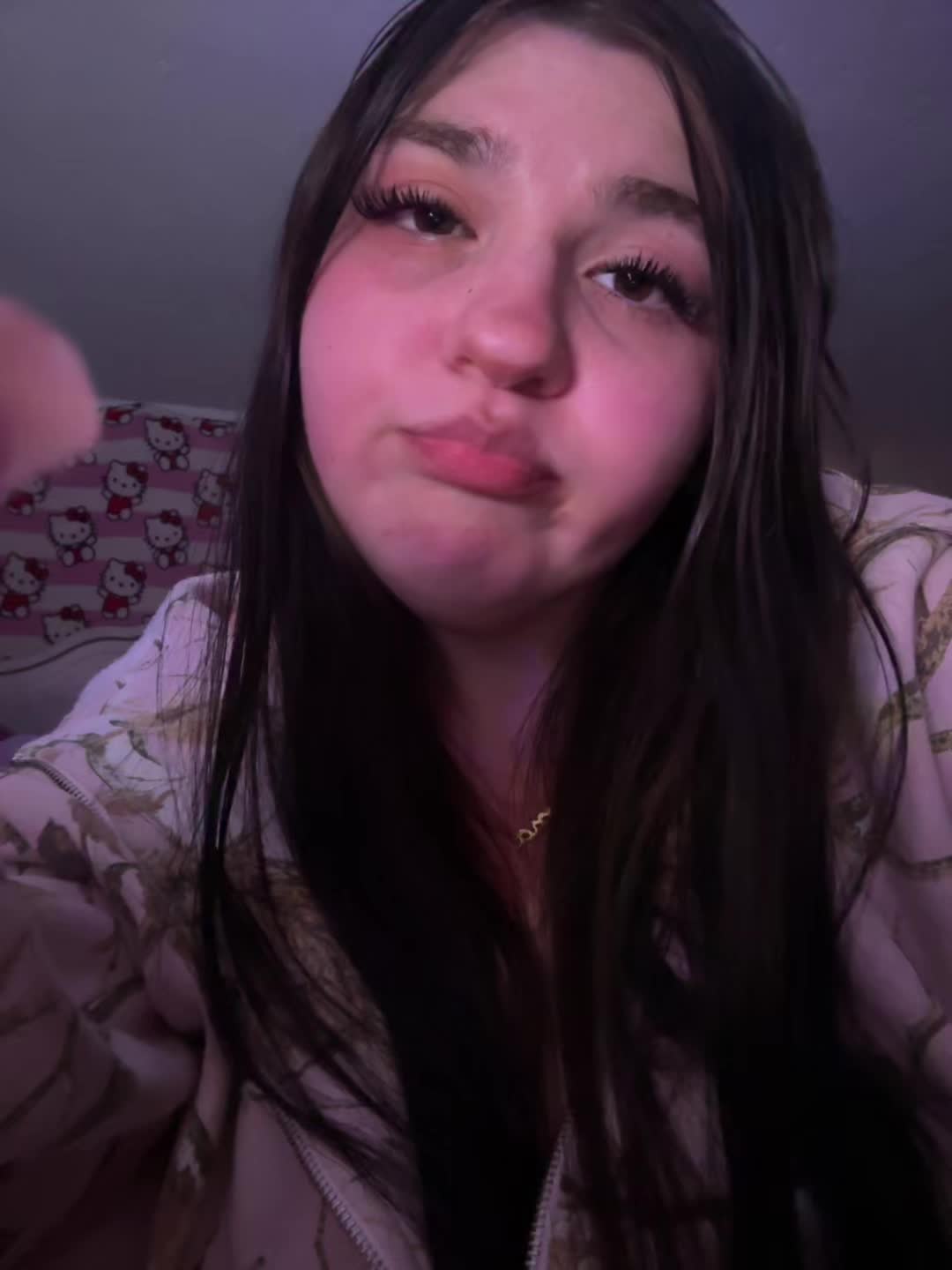 @🖤