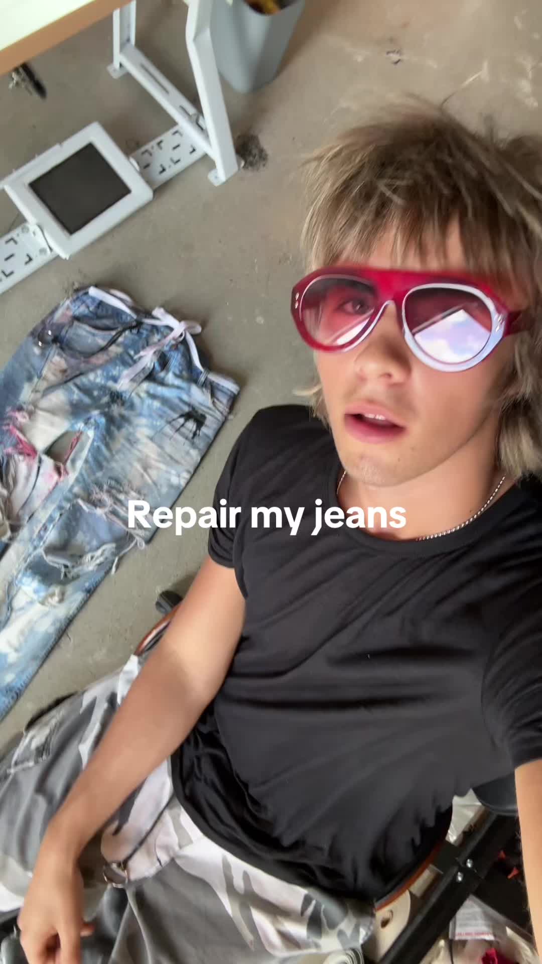 @e