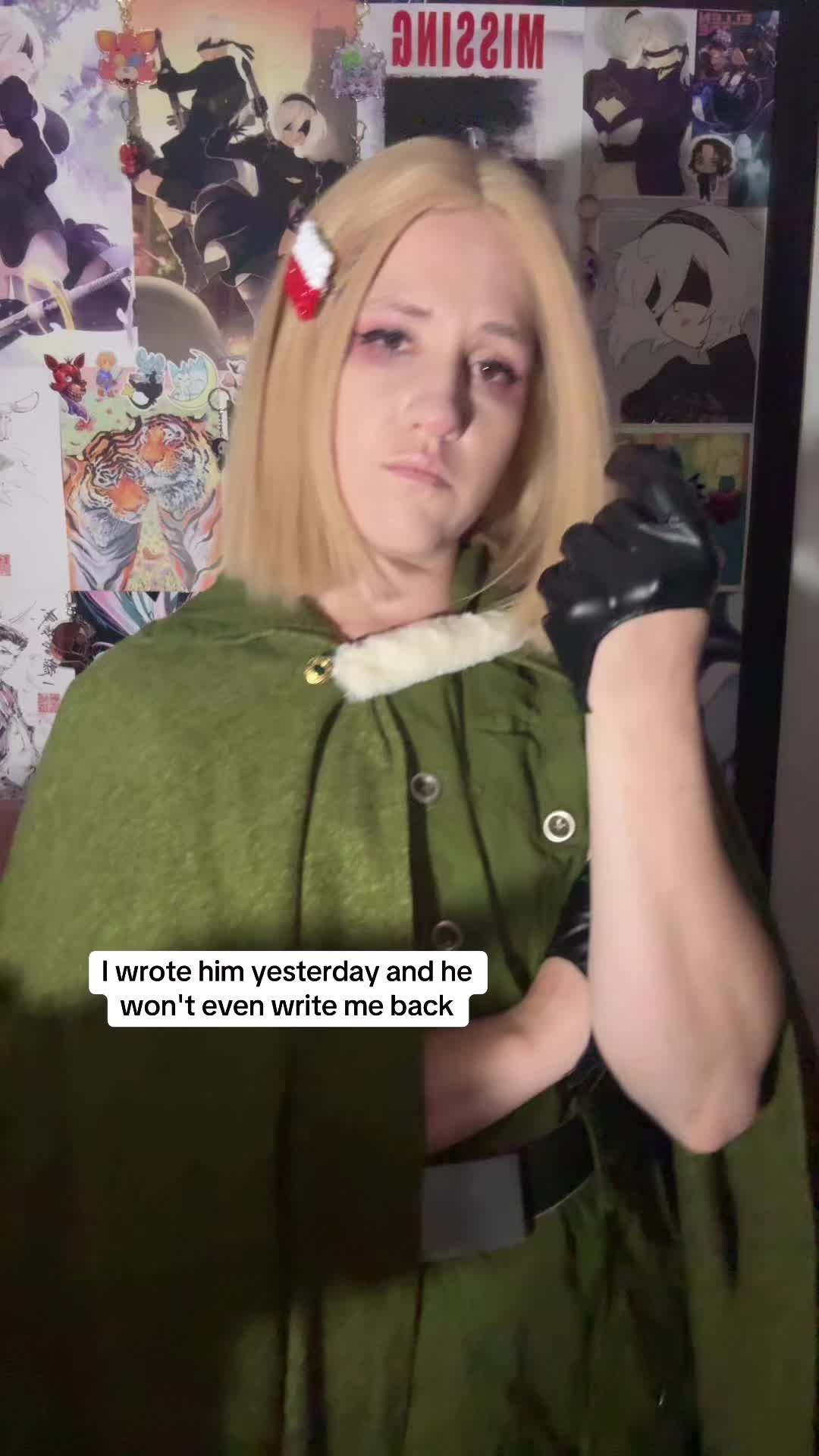 @CraftsCosplayandEtc