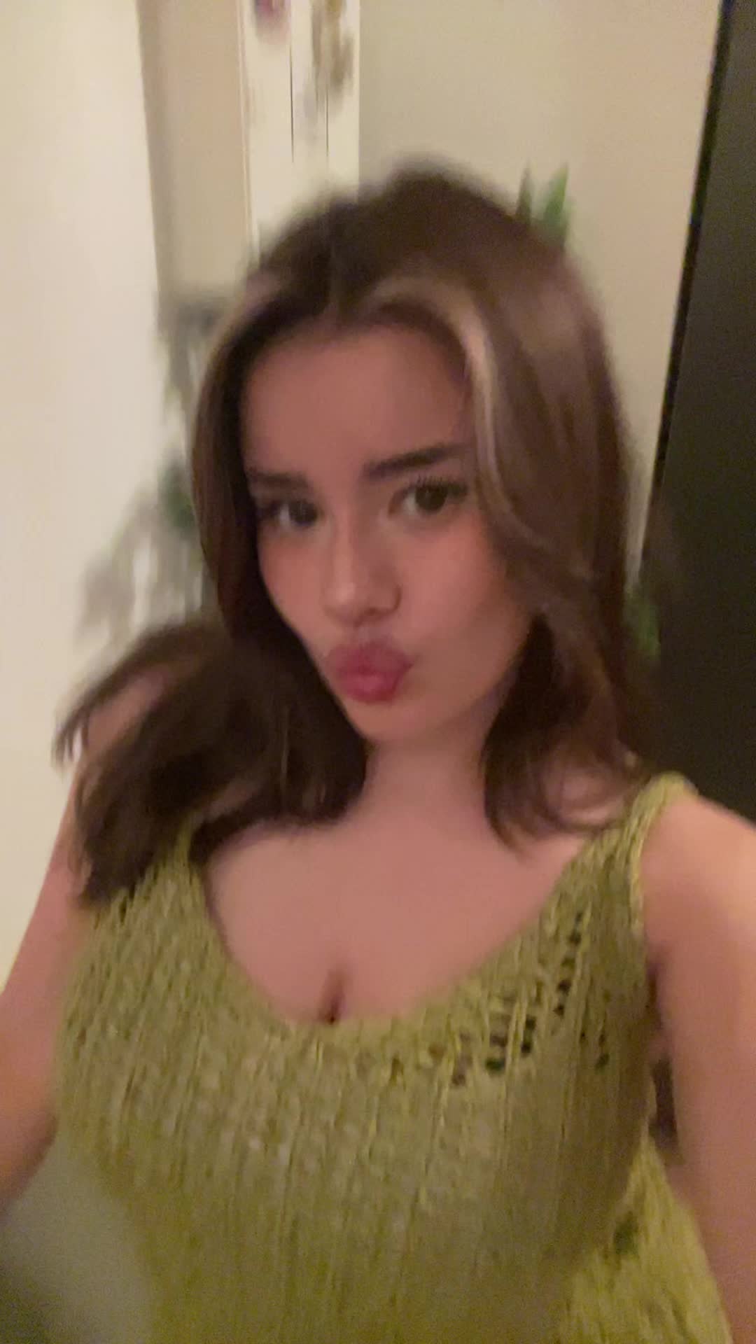 @⋆˚✿˖°