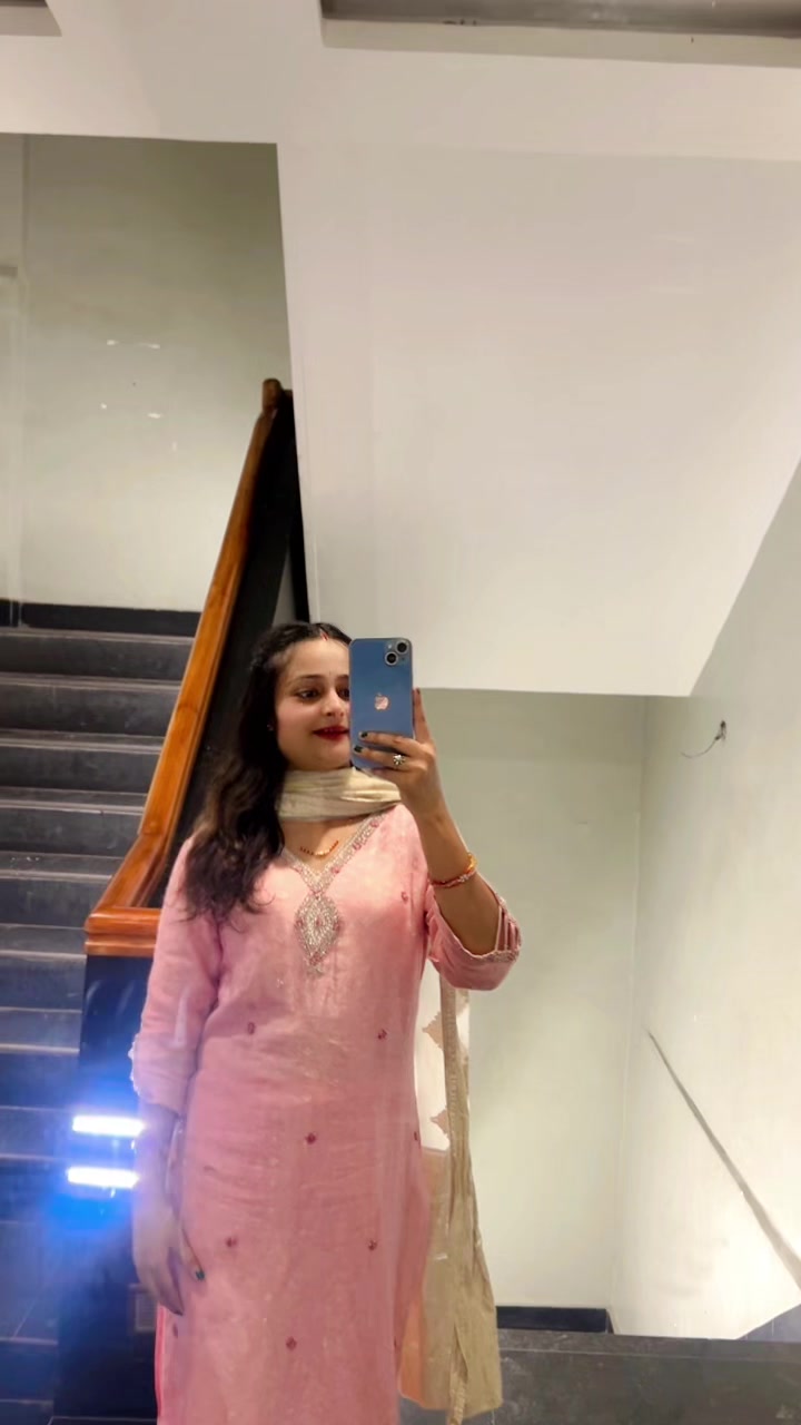 @RaŪnïyar Nitü