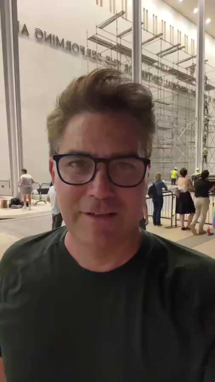 @Jim Acosta
