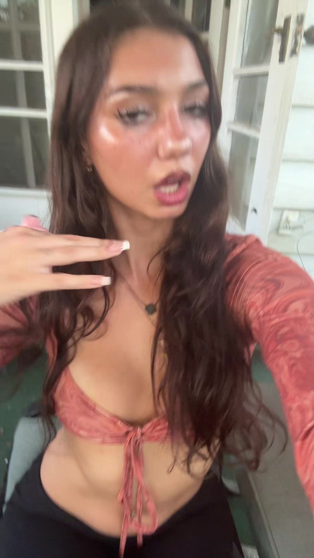 @adelina
