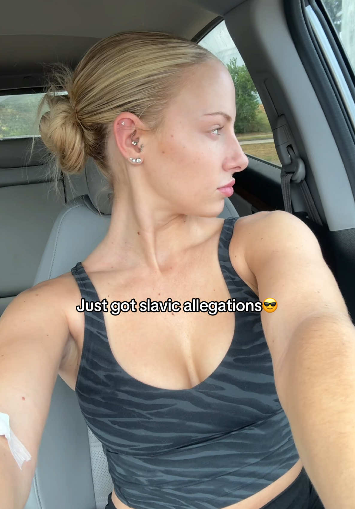 @avetaylo