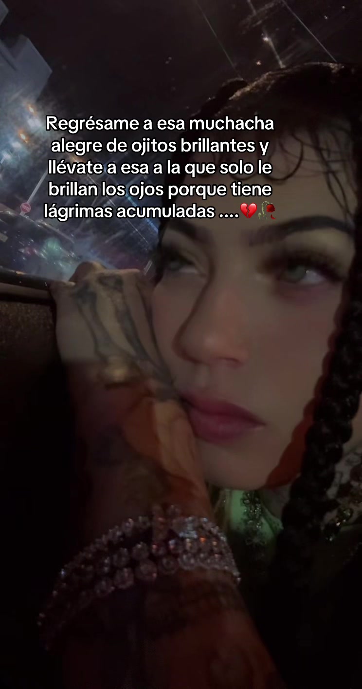 @karely