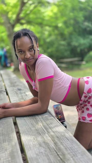 @Zinnamon💋Thee Dogwalker🏧🌶🔐