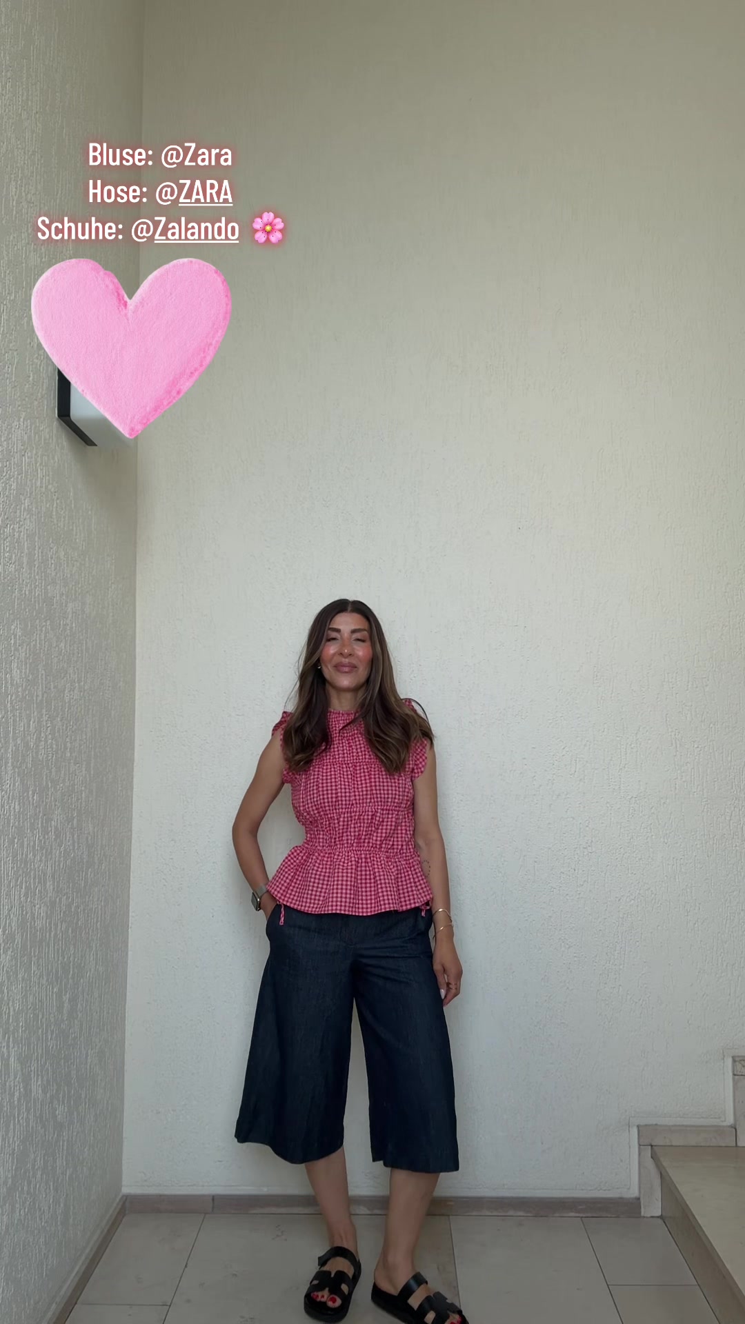 @Ayseenn