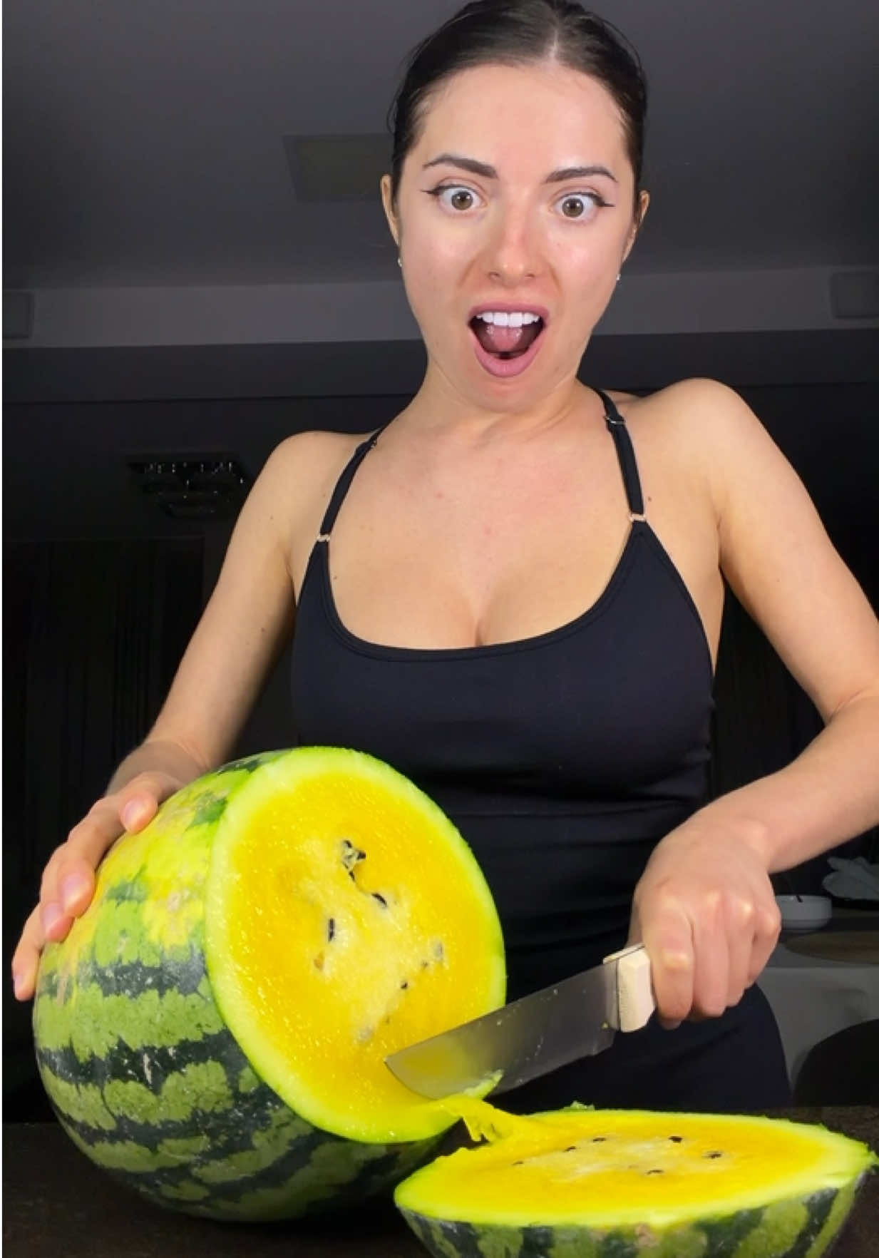 @squeeze_queen