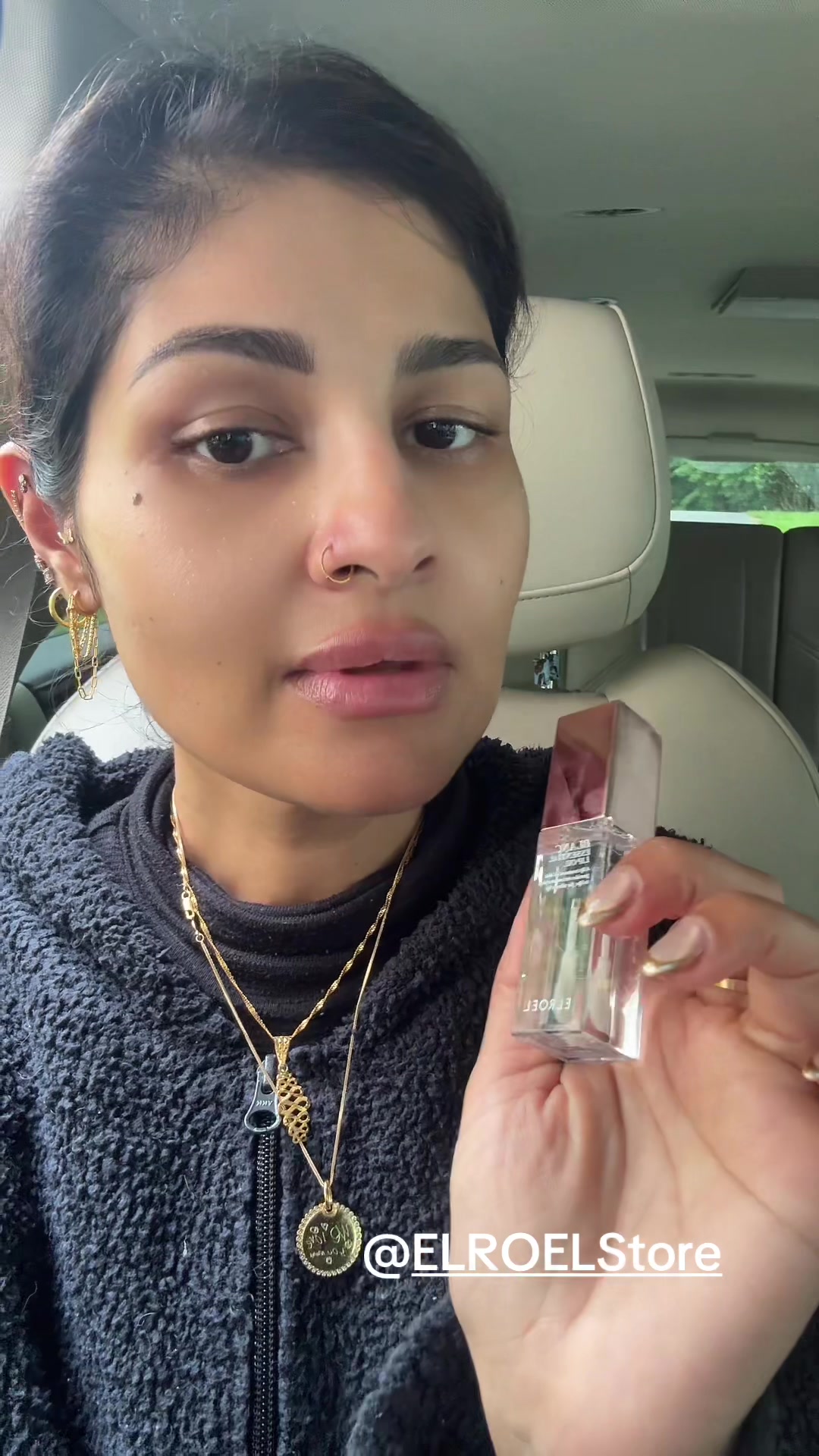 @MakeupLaveena