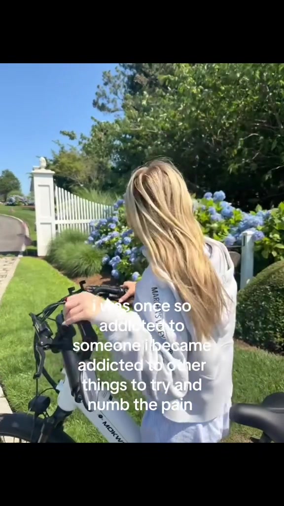 @🇺🇸⚓️🦞