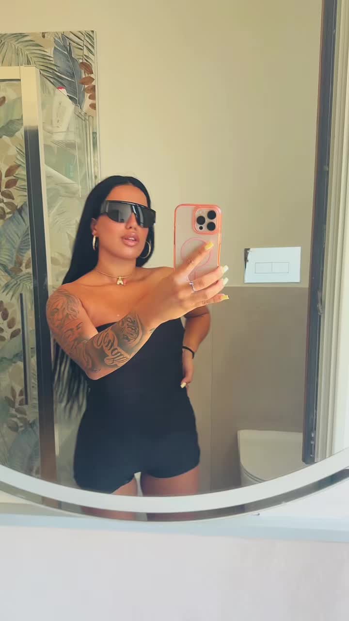 @martina