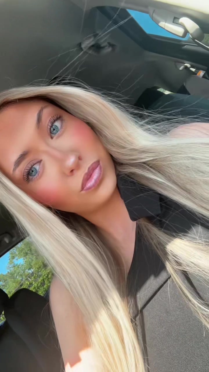 @👸🏼