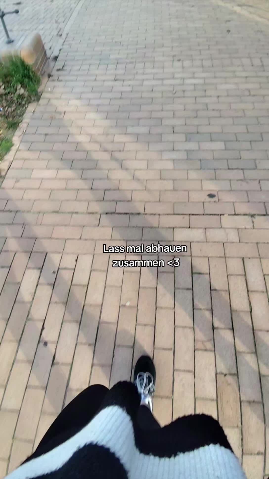 @Julie._.222🇩🇪🦅