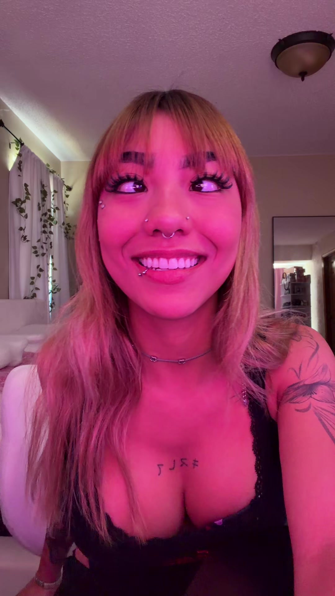 @Angietowers
