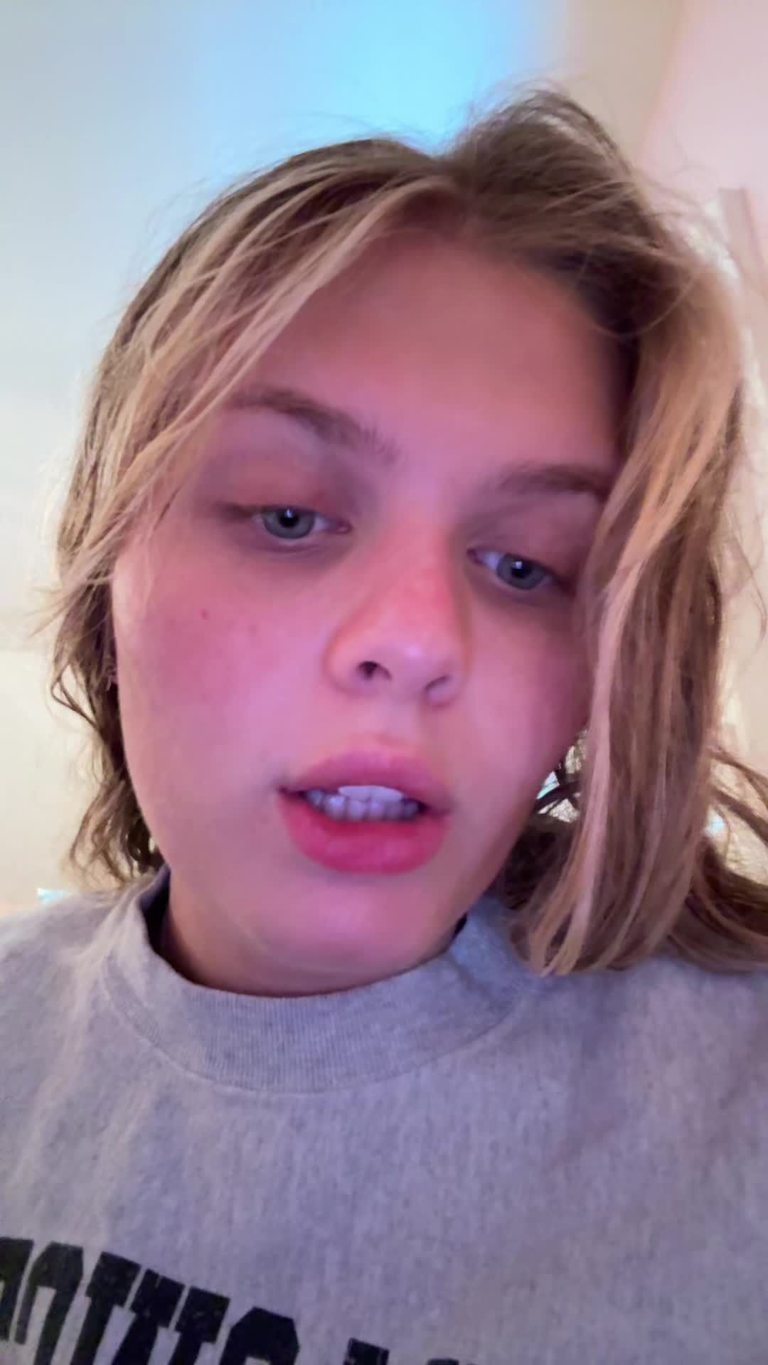 @temarosee_