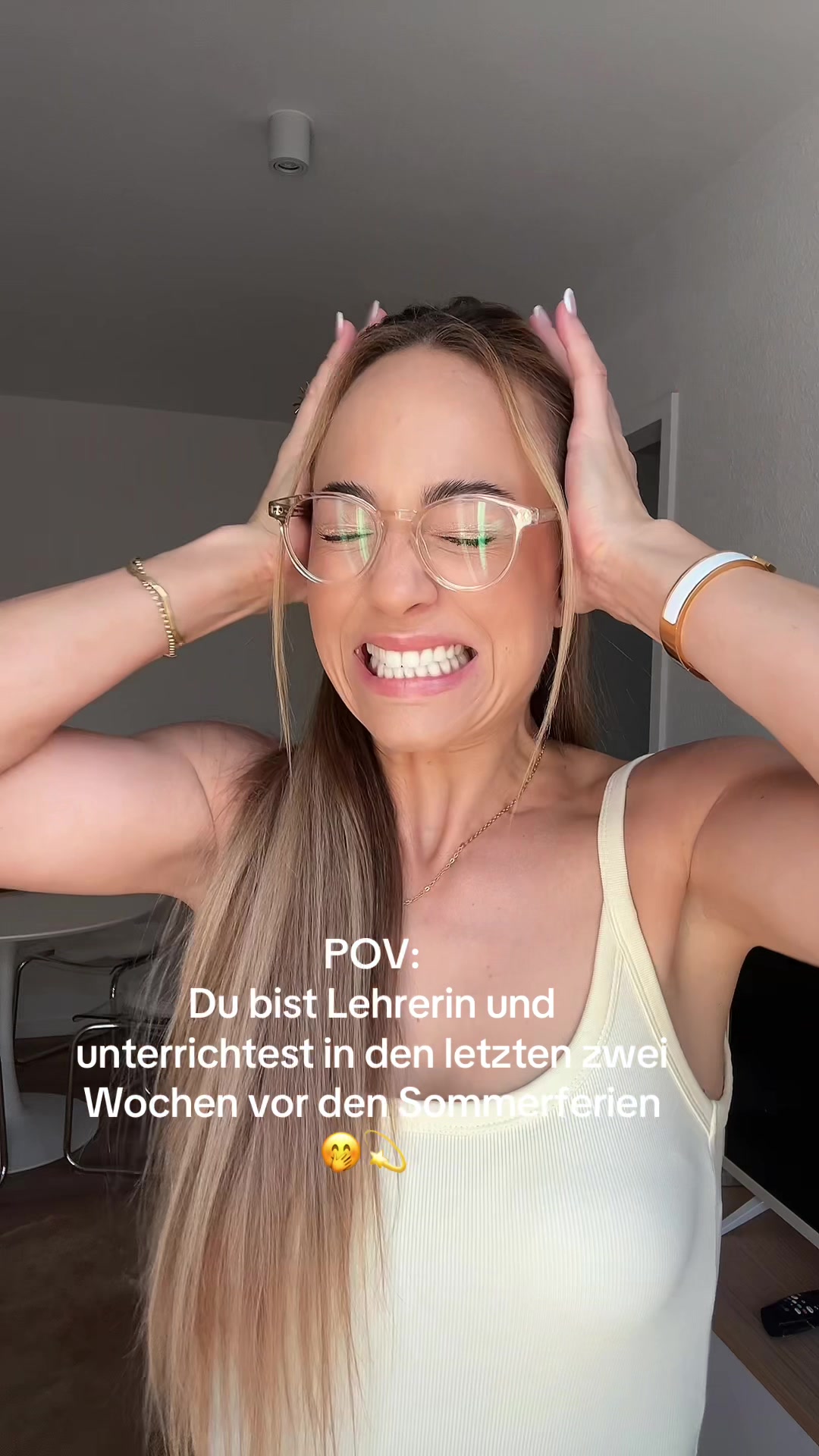 @itsannarahel