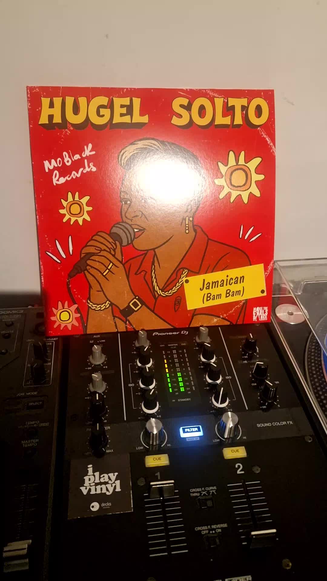 @Dj Hush