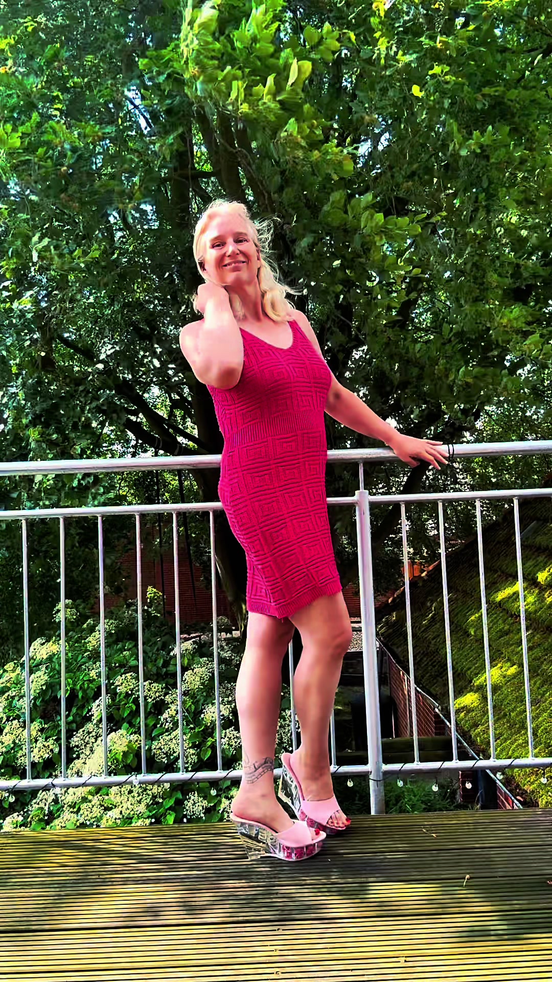 @Eva Pink
