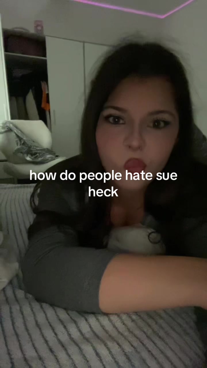 @𝓐𝓵𝓲𝓬𝓮&lsquo;♚