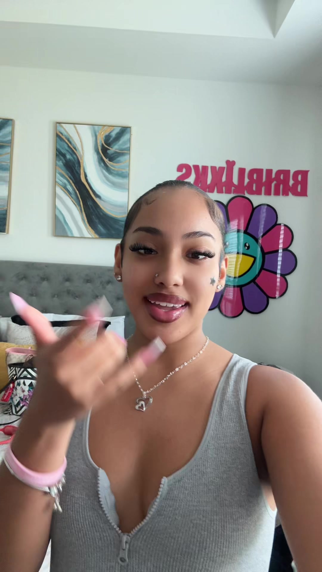 @Briii
