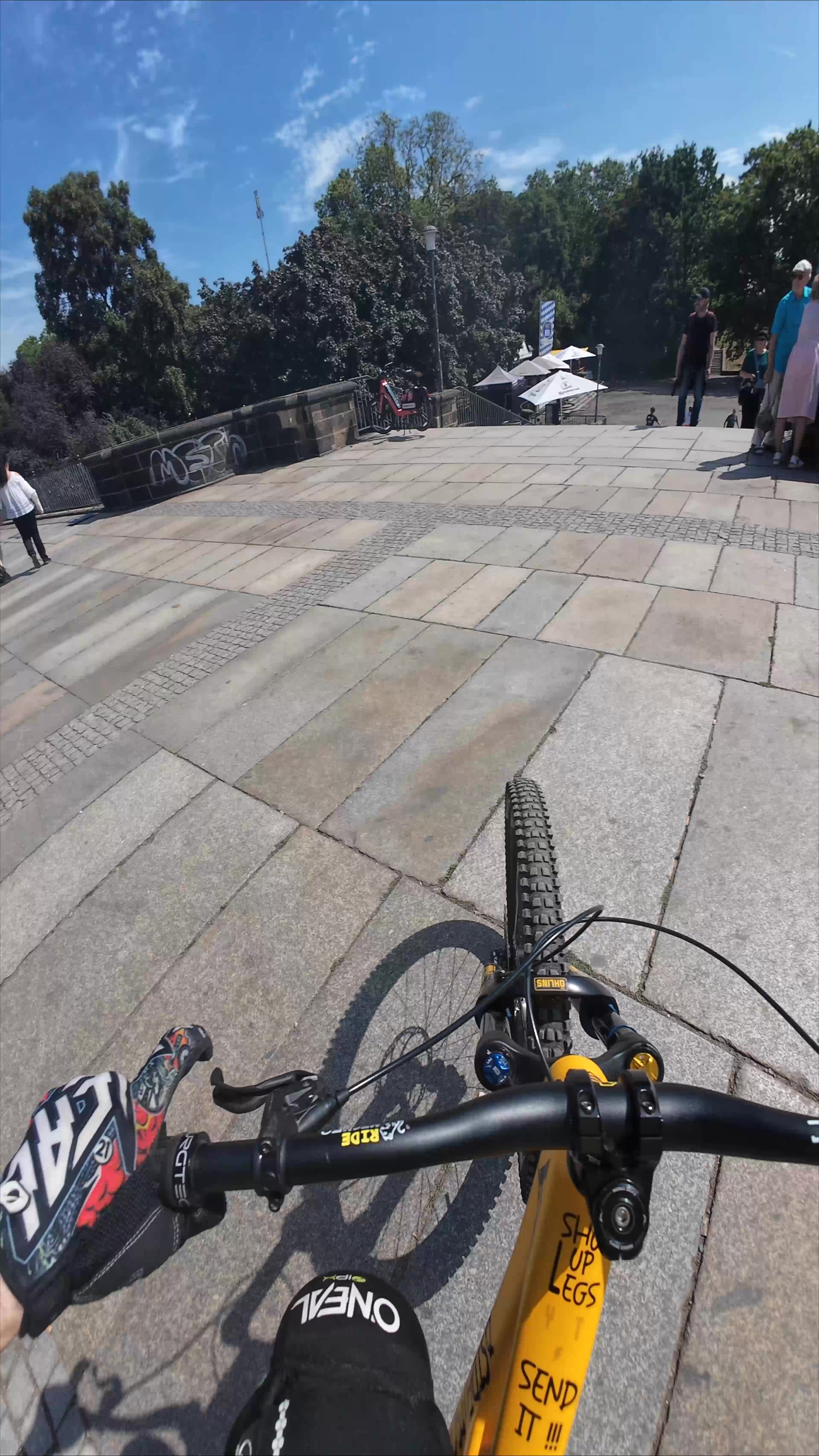 @Ossi uff'm Bike 🚵