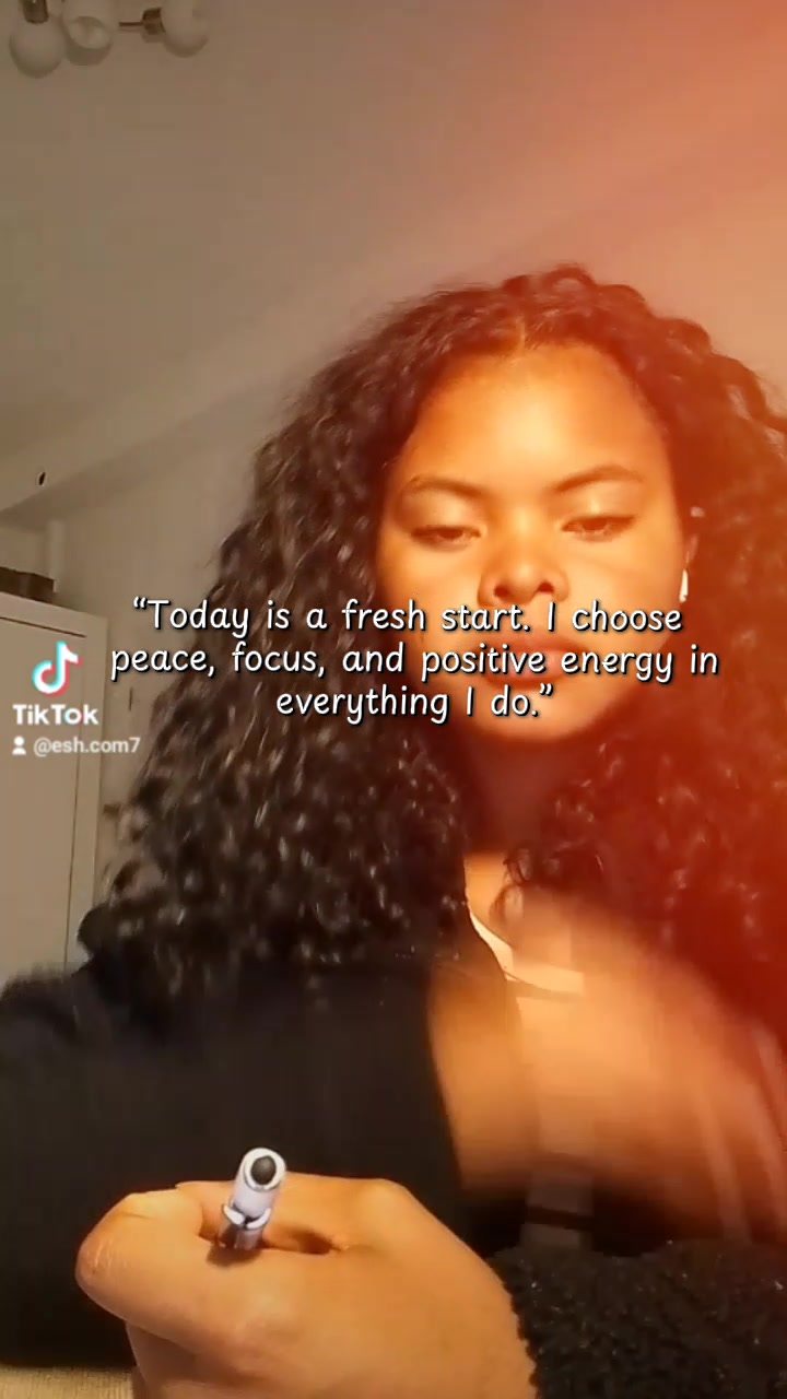 @𝐒𝐲𝐧𝐭𝐡𝐢𝐚❤️🇩🇪🇲🇬