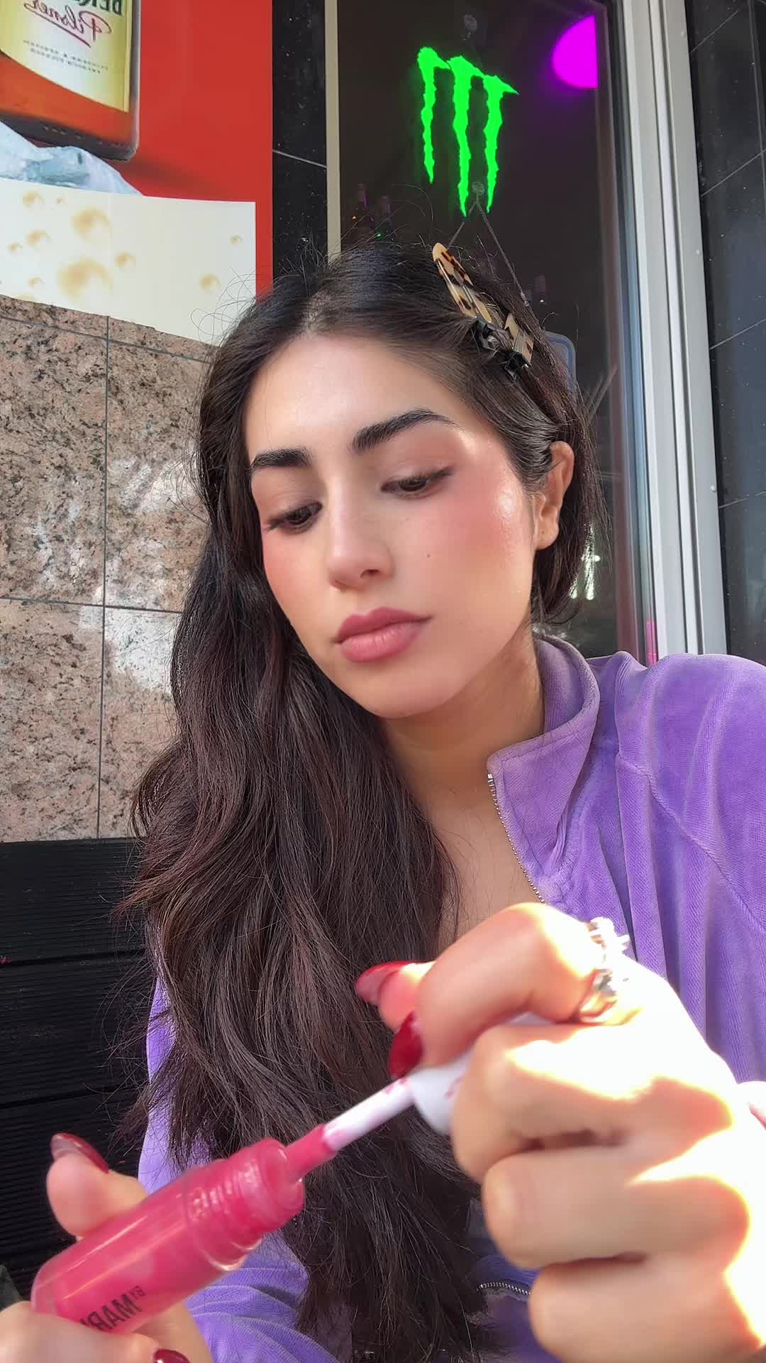 @Sabrina