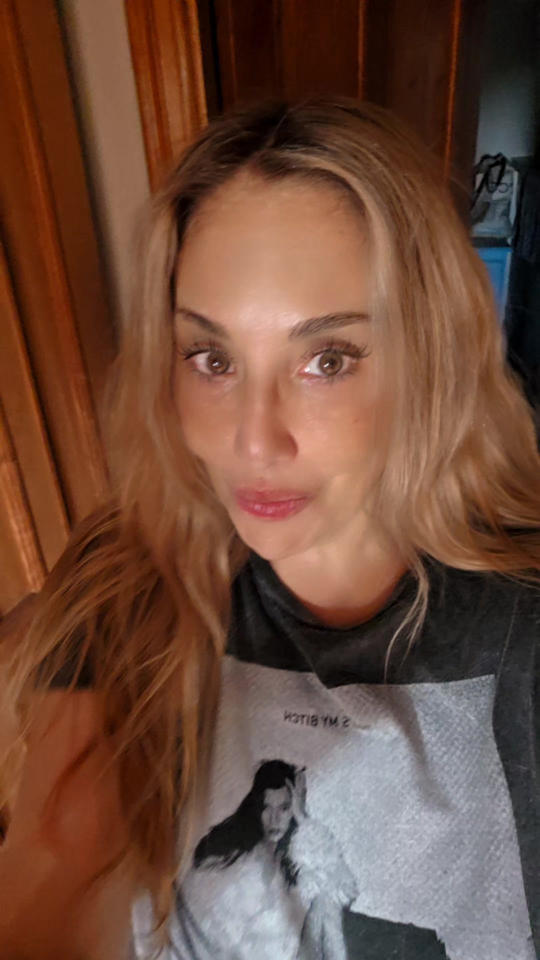 @ariana